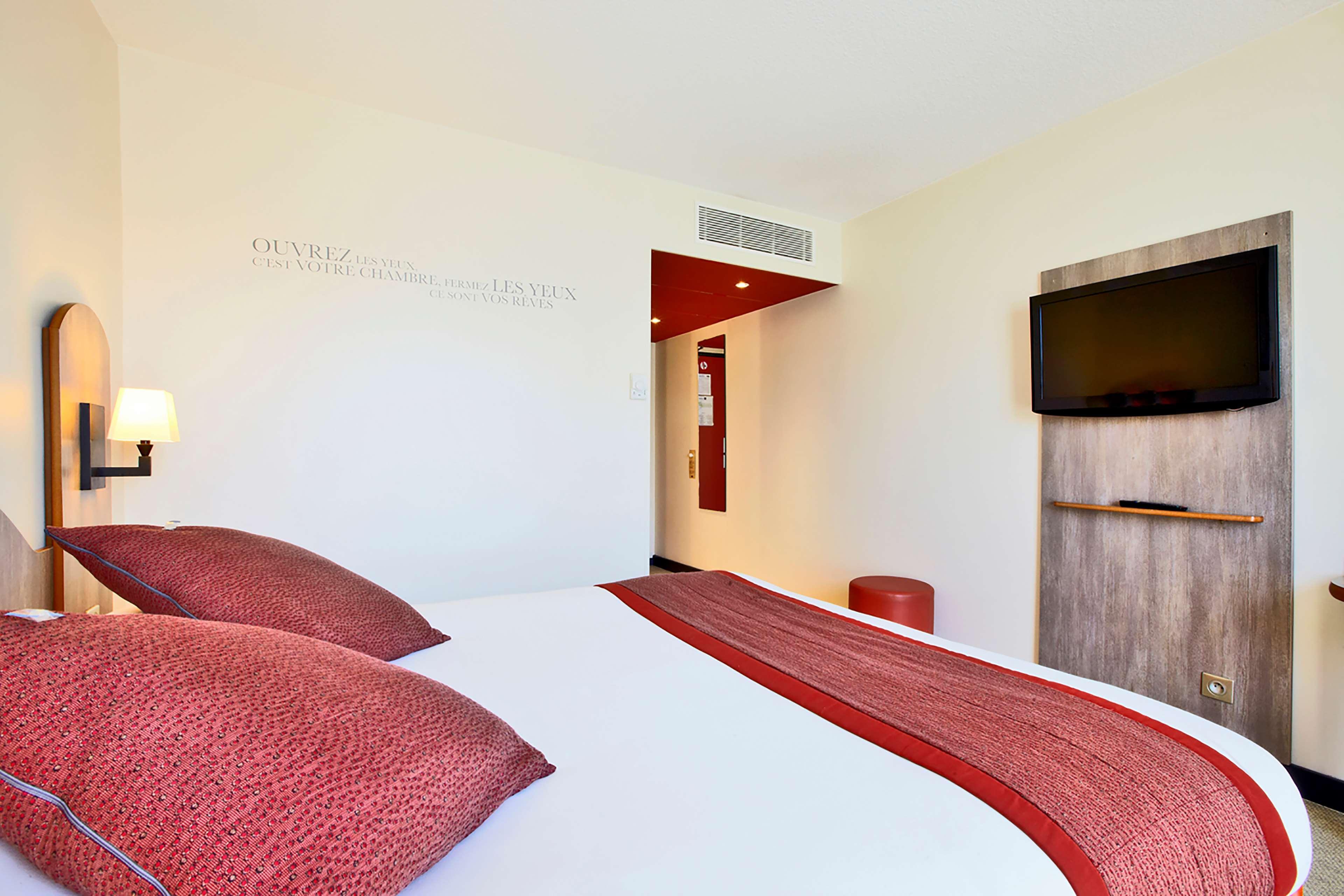 Kyriad Prestige Compiegne Jaux Zewnętrze zdjęcie
