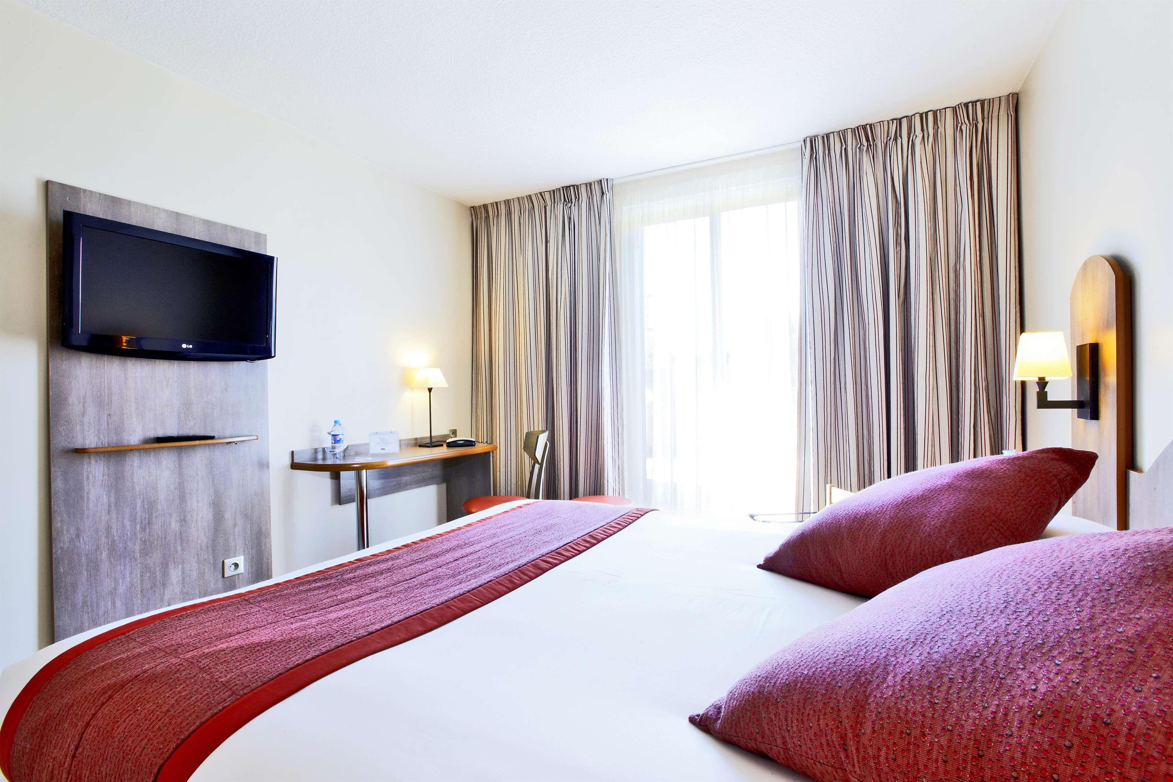 Kyriad Prestige Compiegne Jaux Zewnętrze zdjęcie